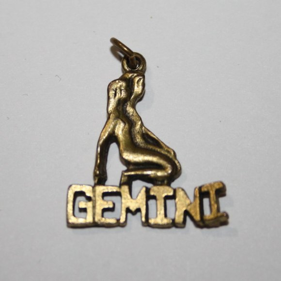 Vintage Jewelry - Beautiful vintage gold Gemini charm 1"